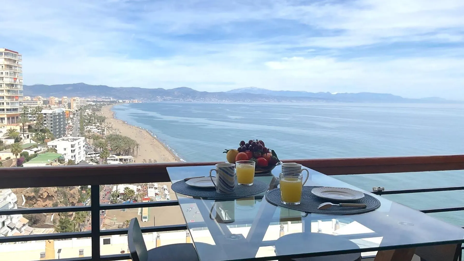 Appartamento Golden Sunrise - Santa Clara - Vue De Reve Torremolinos 0*,